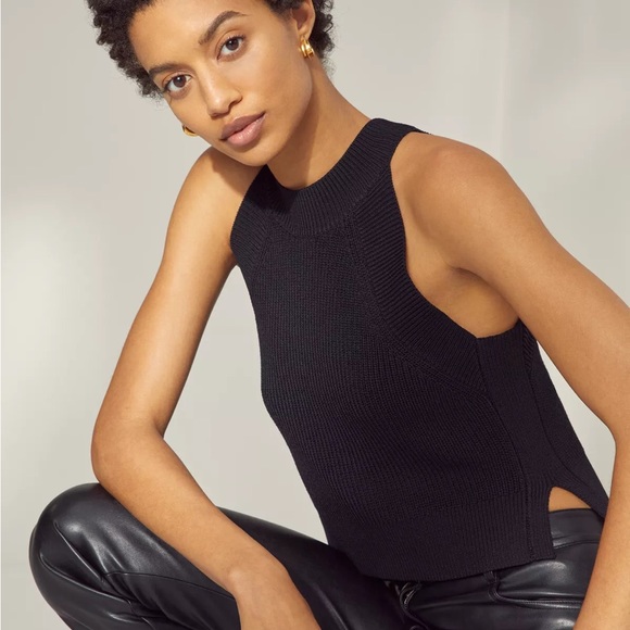 Aritzia Wilfred Coral Halter Tank - Picture 7 of 9